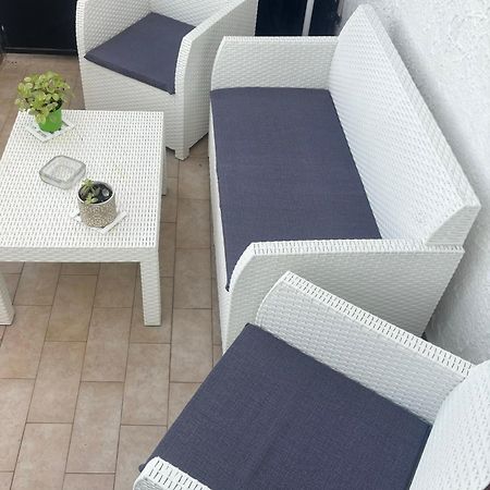 Appartamento Giardini Naxos Butterflies Home Schiso Buitenkant foto