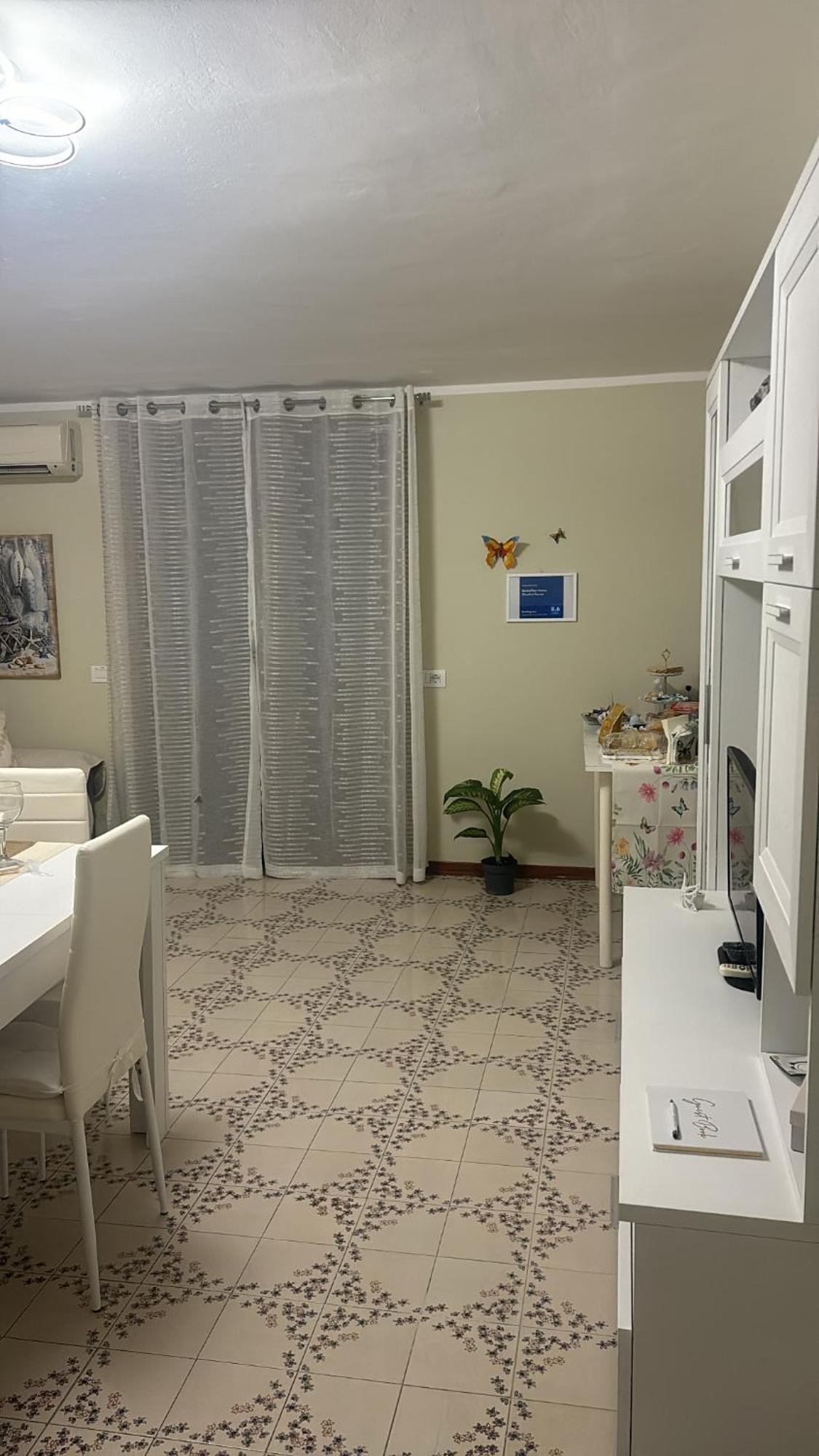 Appartamento Giardini Naxos Butterflies Home Schiso Buitenkant foto